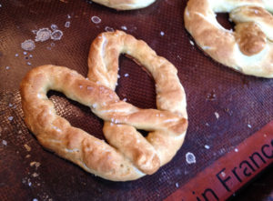 Homemade Mall Pretzels